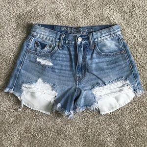 American Eagle Vintage High rise festival Short 0